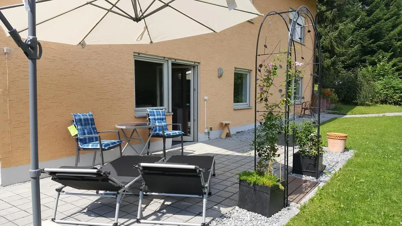 Fewo Kedo Neukirchen vorm Wald Apartment