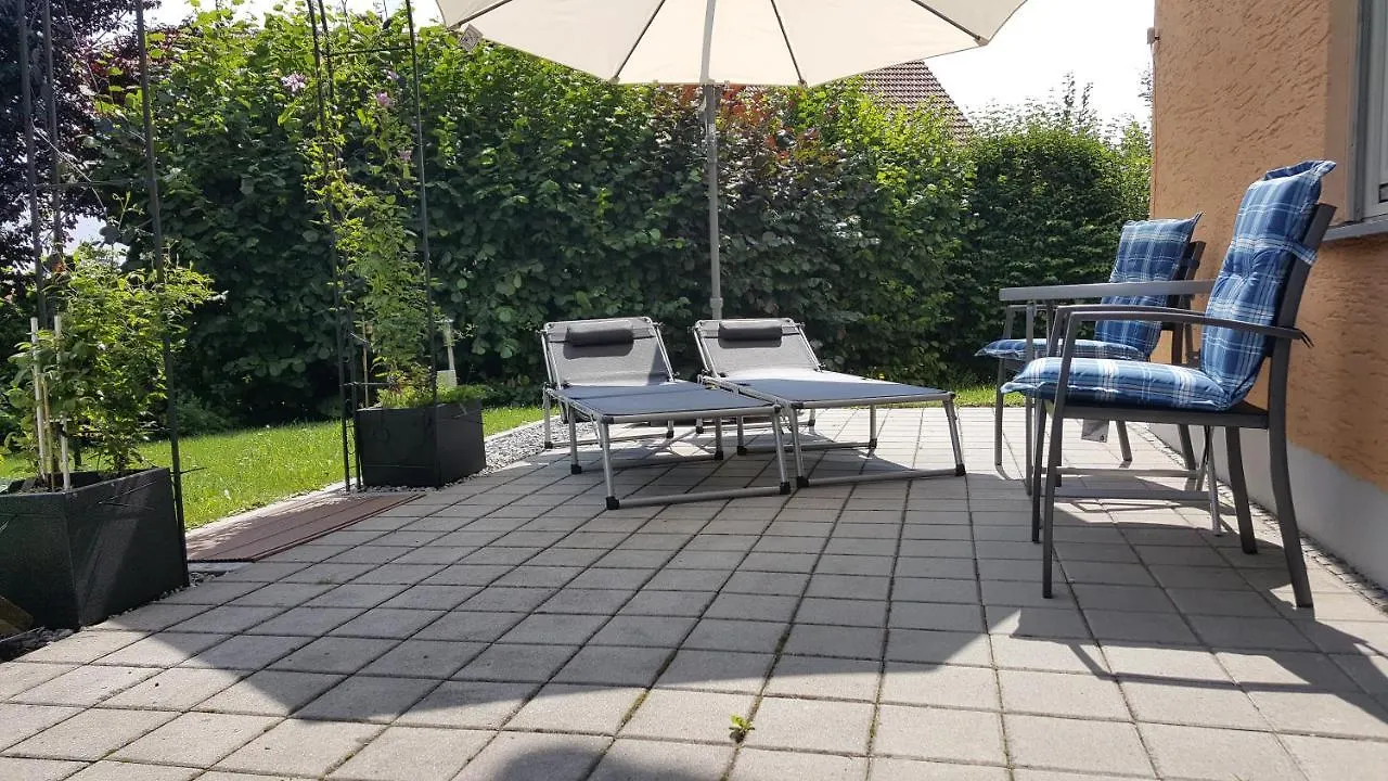 Apartamento Fewo Kedo Neukirchen vorm Wald Alemania